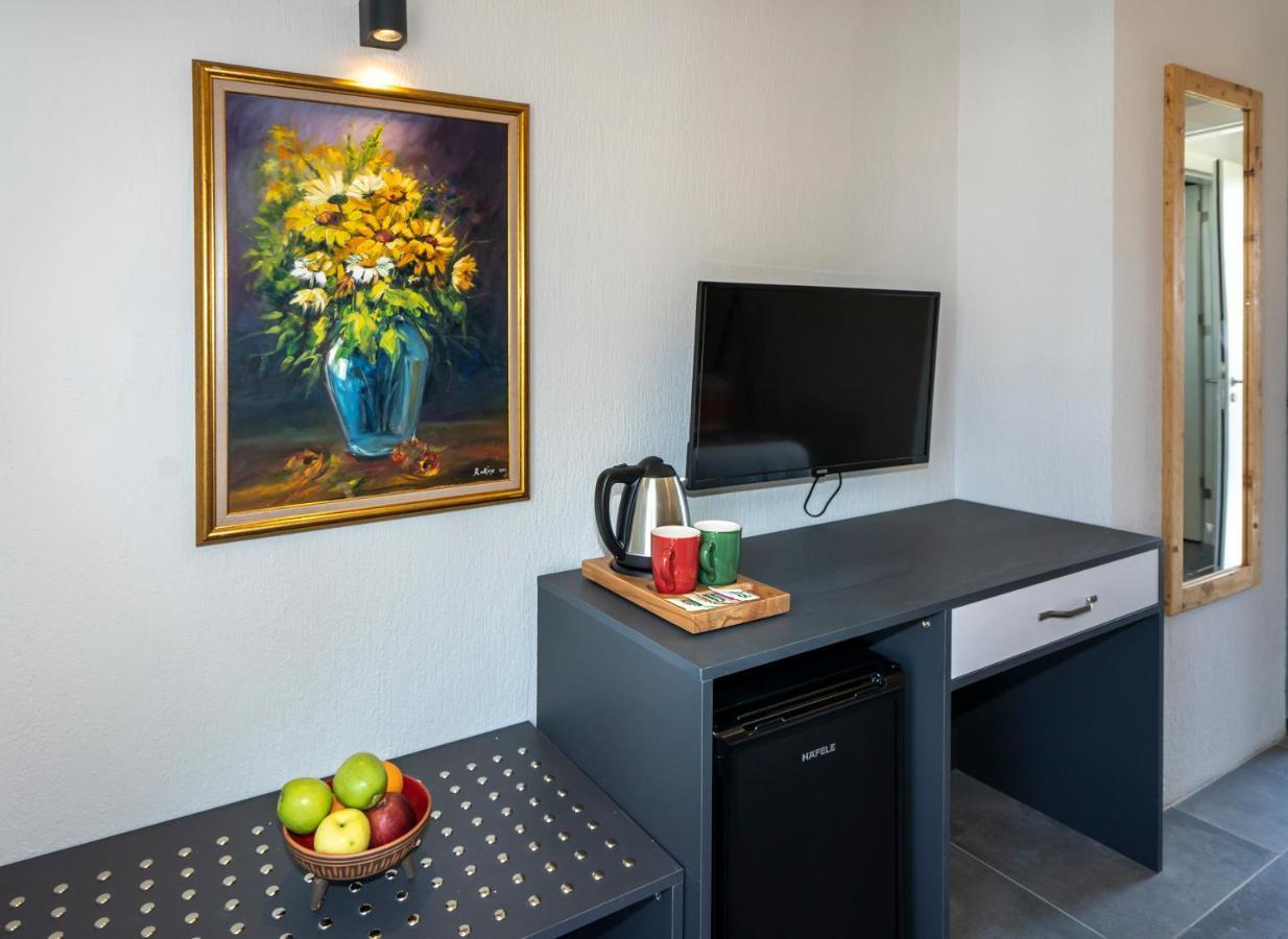 Dadya Bora Hotel Emecik Esterno foto